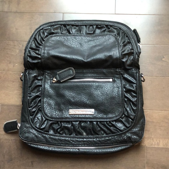 BCBG clutch bag. Never used. Not real leather. - Picture 5 of 6